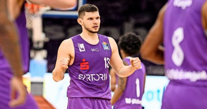 Yukatel Merkezefendi Belediyesi Denizli Basket'e Letonyalı şutör